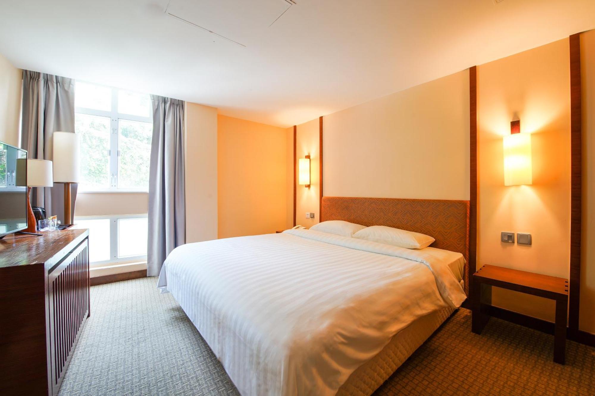 Warwick Hotel Cheung Chau Hong Kong Dış mekan fotoğraf