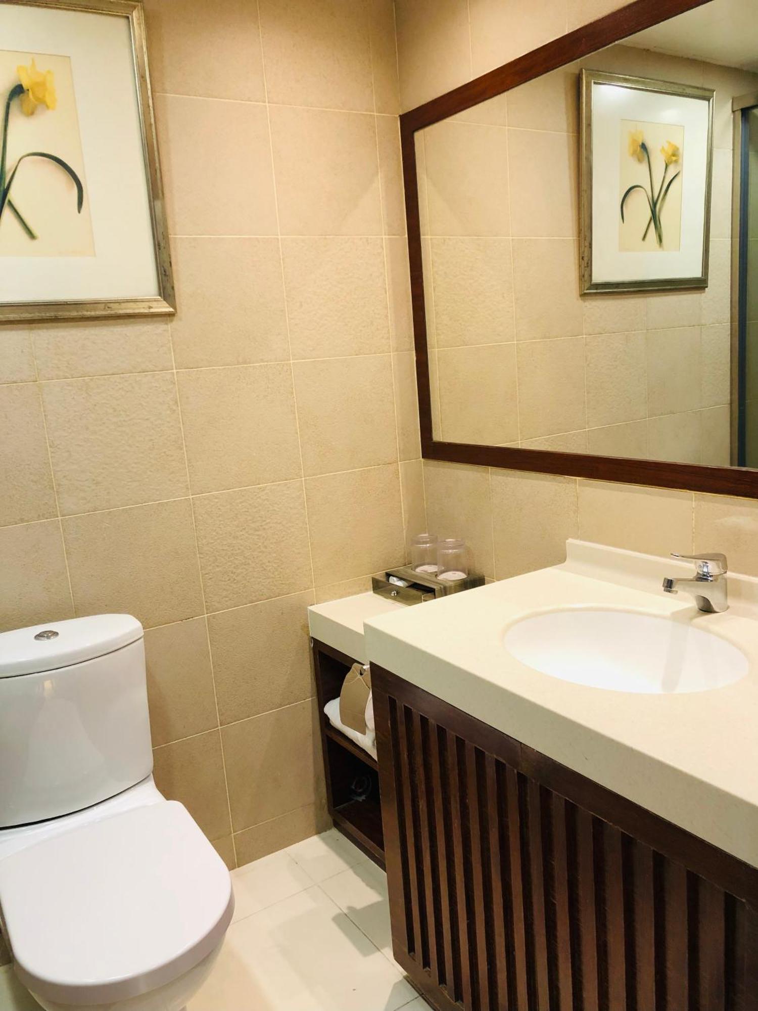 Warwick Hotel Cheung Chau Hong Kong Dış mekan fotoğraf